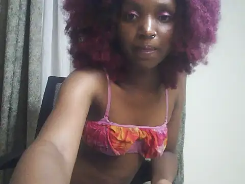 Cherrysexxi webcam