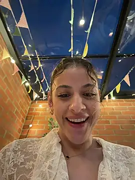 alana15 webcam