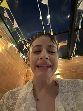 alana15 Live Web Cam Show