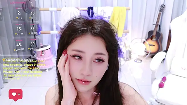 美女BabySnake在线直播