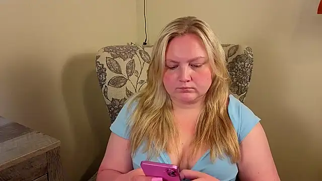 PhatAssBlond