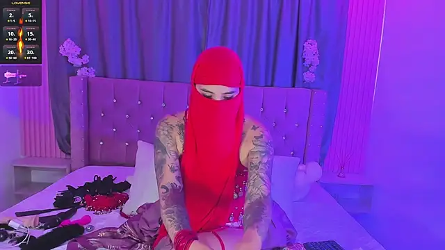 Nayla-Mouna webcam