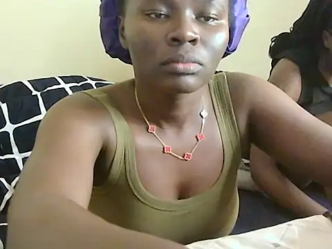roziebeauty webcam