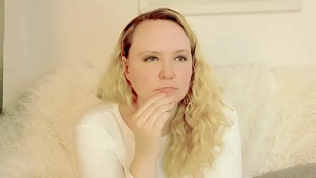 Sarah4you webcam