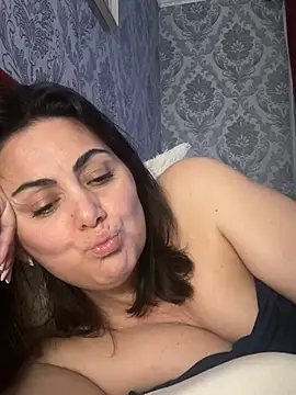 Emma_roqueen Live Web Cam Show