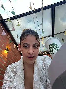 alana15 webcam