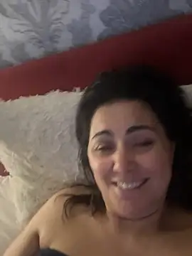 emma_roqueen (F milf) - Faithful slave return to his QUEEN :king