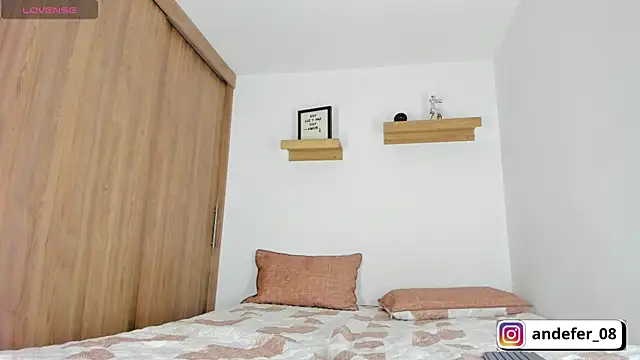 serge_7 webcam