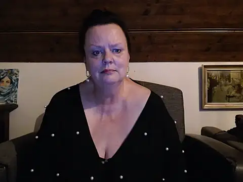 TiffanyMature webcam