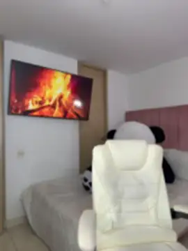 Janettcruz webcam