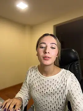 kloe__t18 webcam