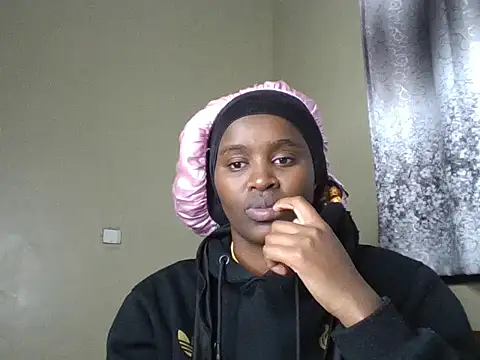 Prettygodess1 webcam