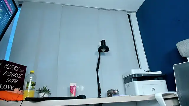 fox_white_ webcam