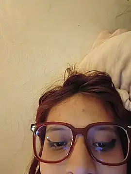 RedMeloddy webcam