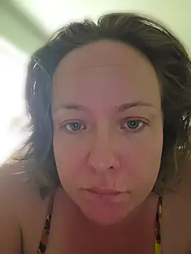 julimonroe webcam