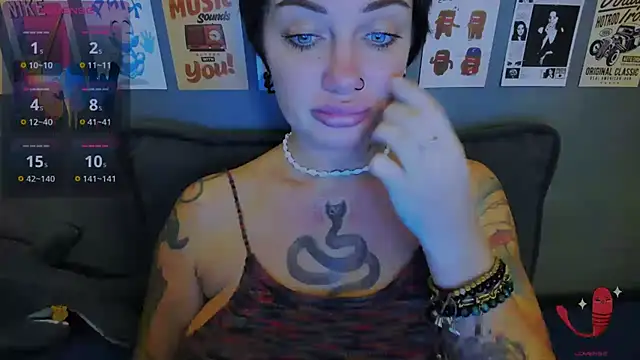 EllieOz webcam