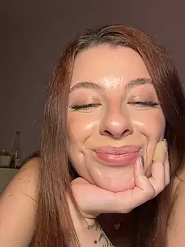 Mia-Rey webcam