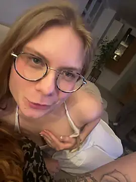 Tommy_Hilficker webcam