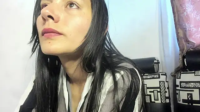 Nathaly_love96 webcam
