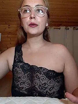 Selena-Selena webcam