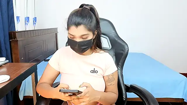 Baby_asha webcam