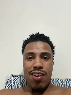 LorenzoBlack27 webcam