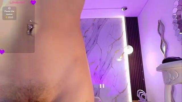 Cinnamon_Sue webcam