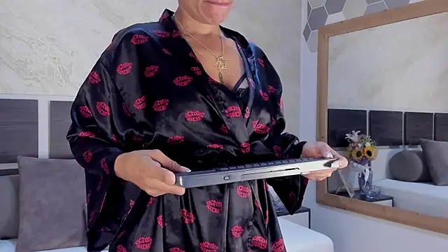 Natalia_Cruzz webcam
