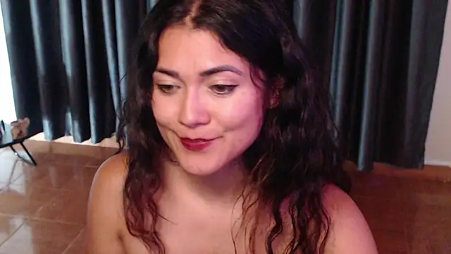 FreyaRouge webcam
