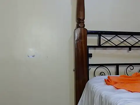 Miss_Cathyy webcam