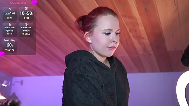 alexis_bess webcam