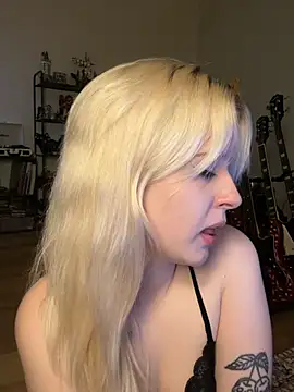 viviennedoll webcam