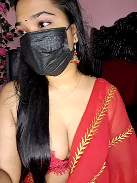 Ismanur11 live cam on StripChat