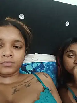Indianqueen03 webcam