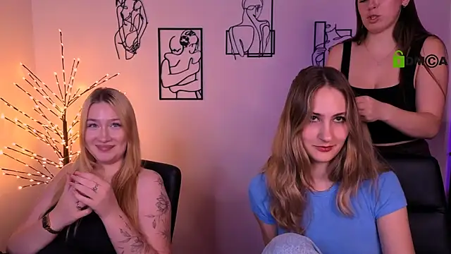 playful_sophie webcam