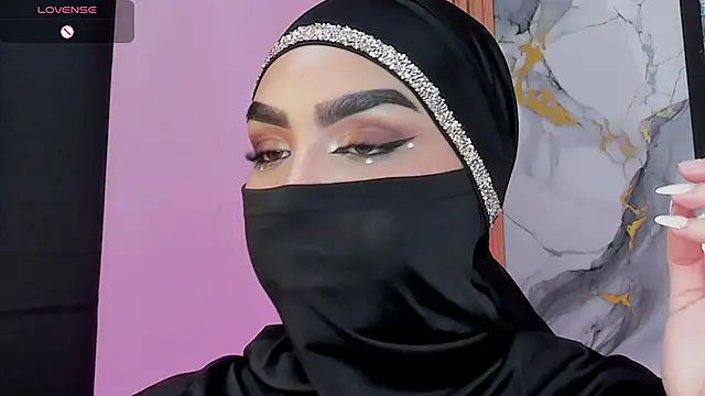 Maissa_Alabi webcam