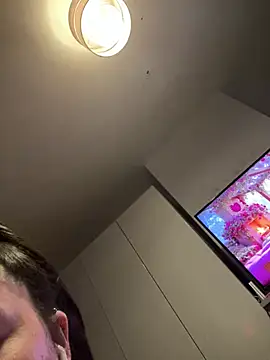 sexyBrunettex1 webcam