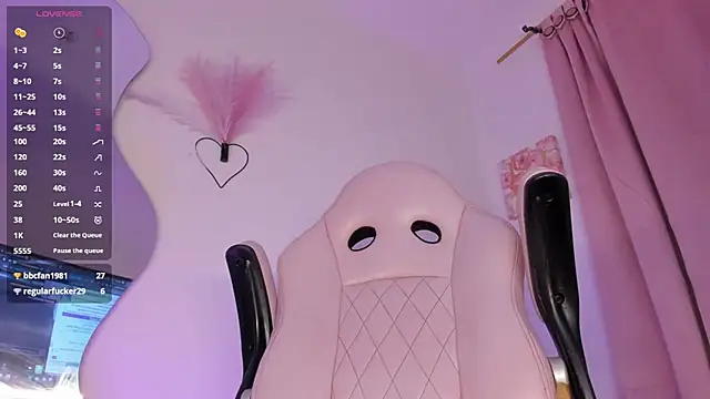Mia_royal webcam