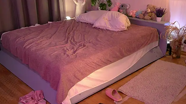 shishka_angel webcam