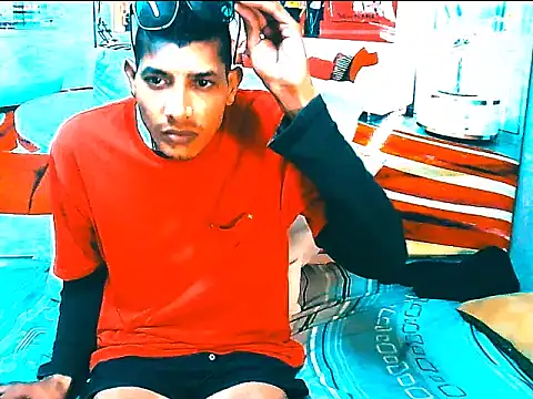 IndianSavageMale webcam