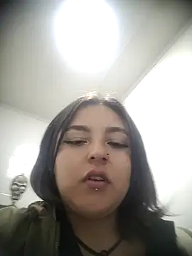 Aly_96 webcam