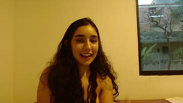 Samantha_ll webcam