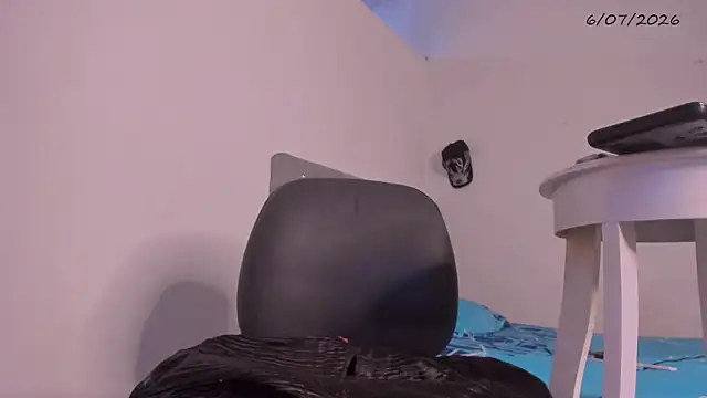 Anthonellabroowm webcam