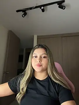 lunablossom_ webcam