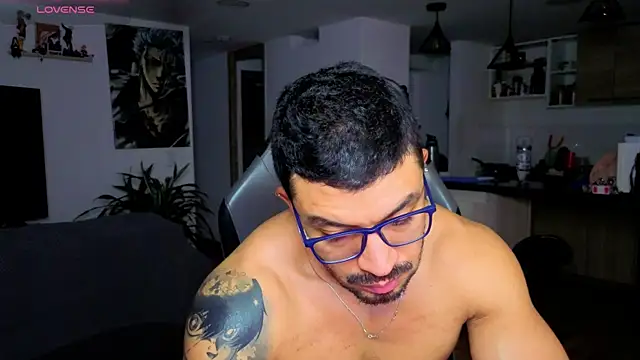 Michael_Diamond webcam