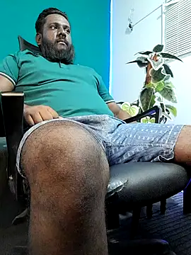 rayansmith_ (M young) - Rub bulge and spit cock