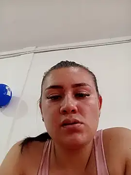 Emily_RoseM webcam