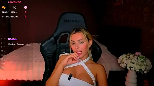 Ayla__Demir webcam