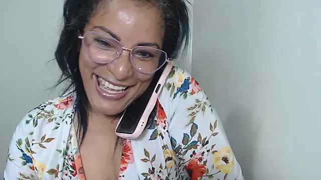 kateleyagrey webcam