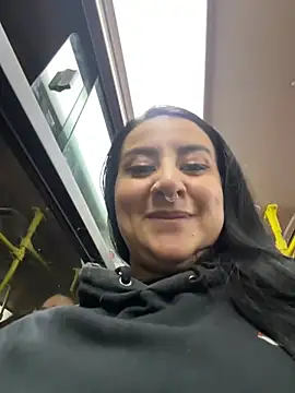 Abril_Luv webcam
